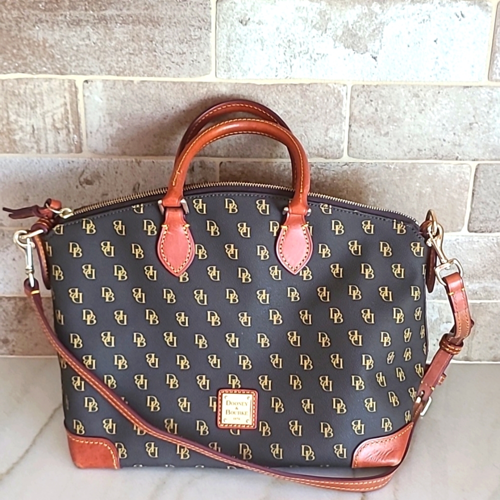 Dooney & Bourke satchel purse